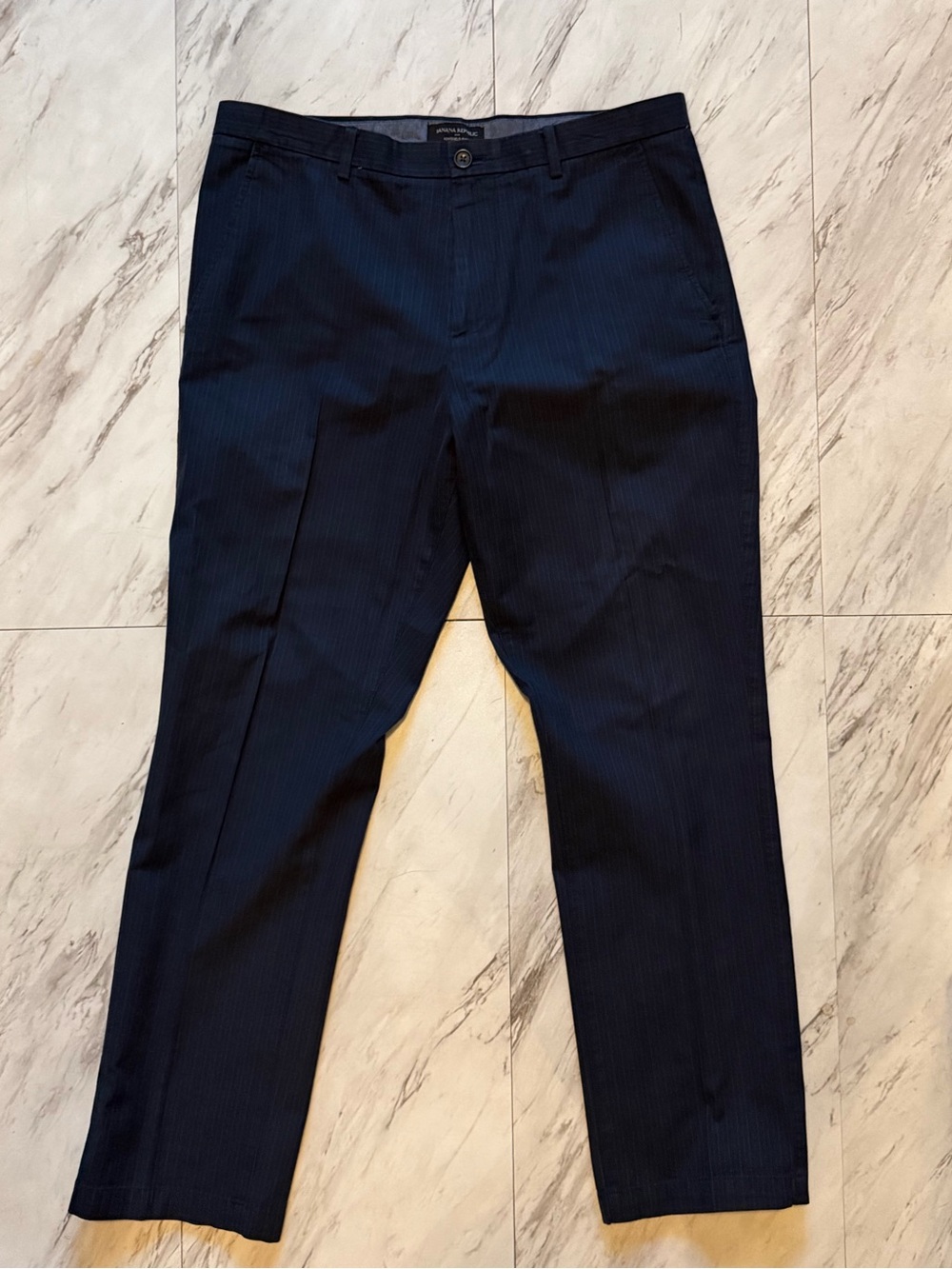 Banana Republic Men’s Navy Pinstripe Dress Pants